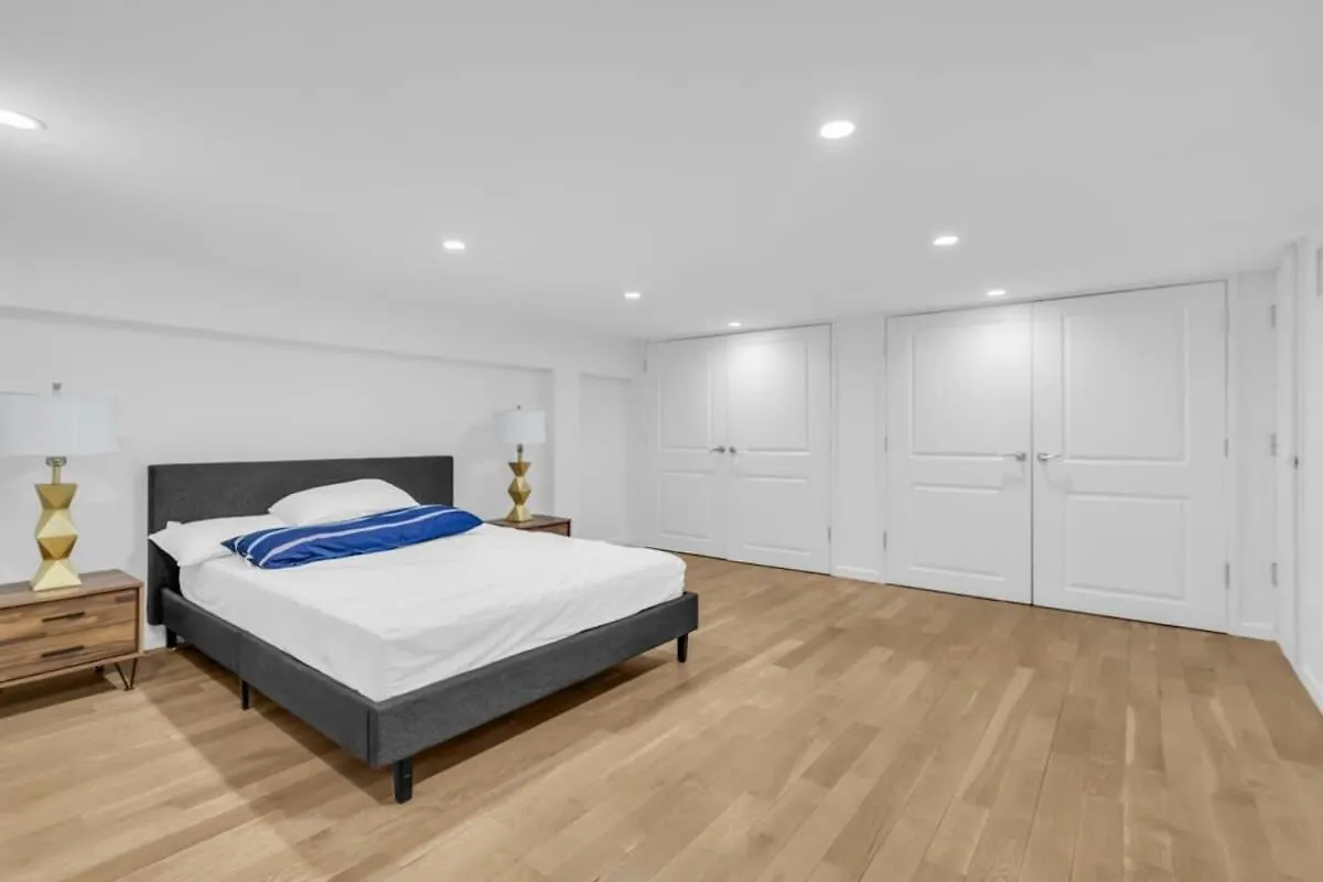 Stylish 2Br Loft - Carroll Gardens - Prime Area Apartment New York United States